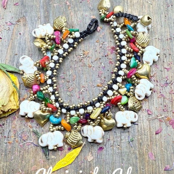 Buffalo turquoise charms statement bracelet - Picture 1 of 2